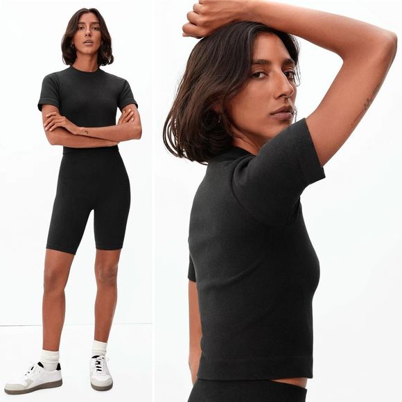 NEW Everlane The Seamless Tee XS/S Black Ribbed Short Sleeve Crew Crop Top Shirt - Picture 8 of 8